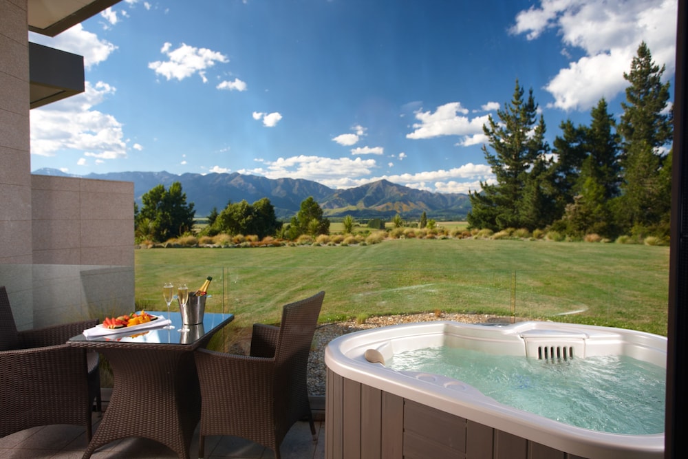Braemar Lodge Spa 48/50