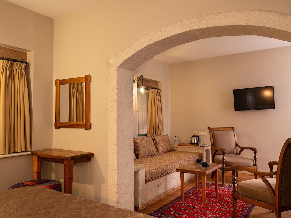 Heybe Hotel 40/50