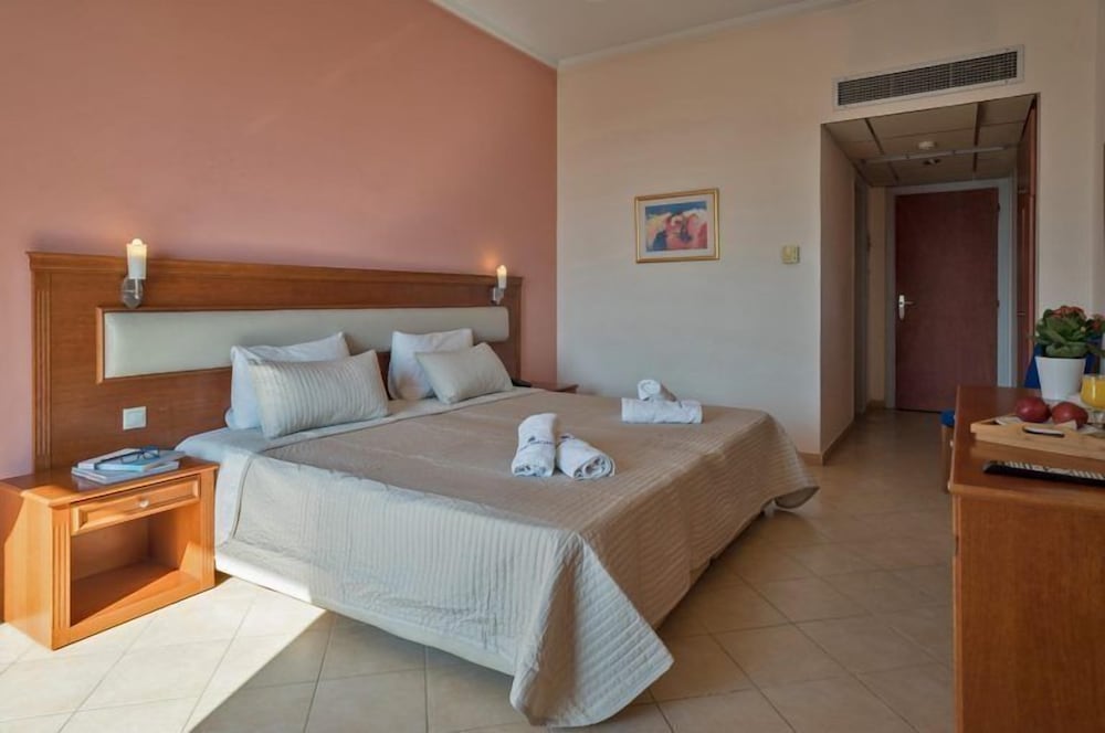 ROOM, SINGLE, SINGLE BED