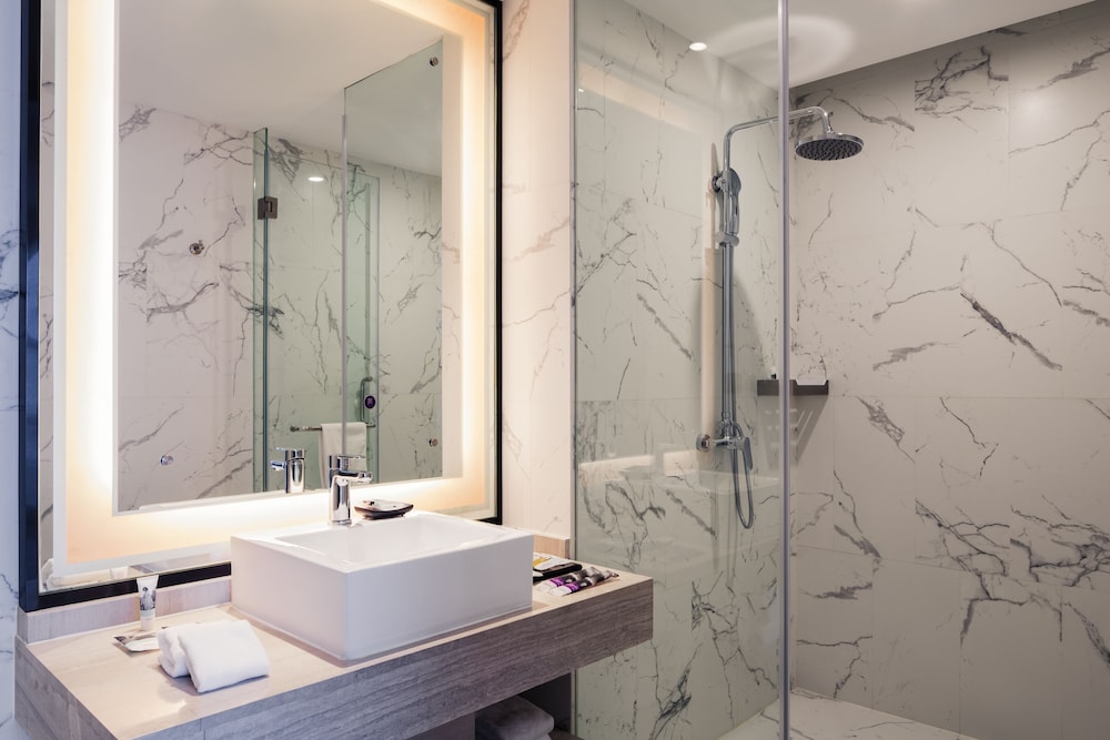Mercure Shanghai Hongqiao South 94/96