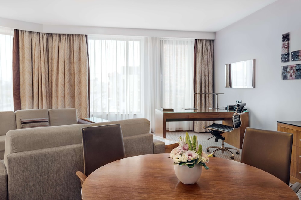 Hilton Gdansk 36/77