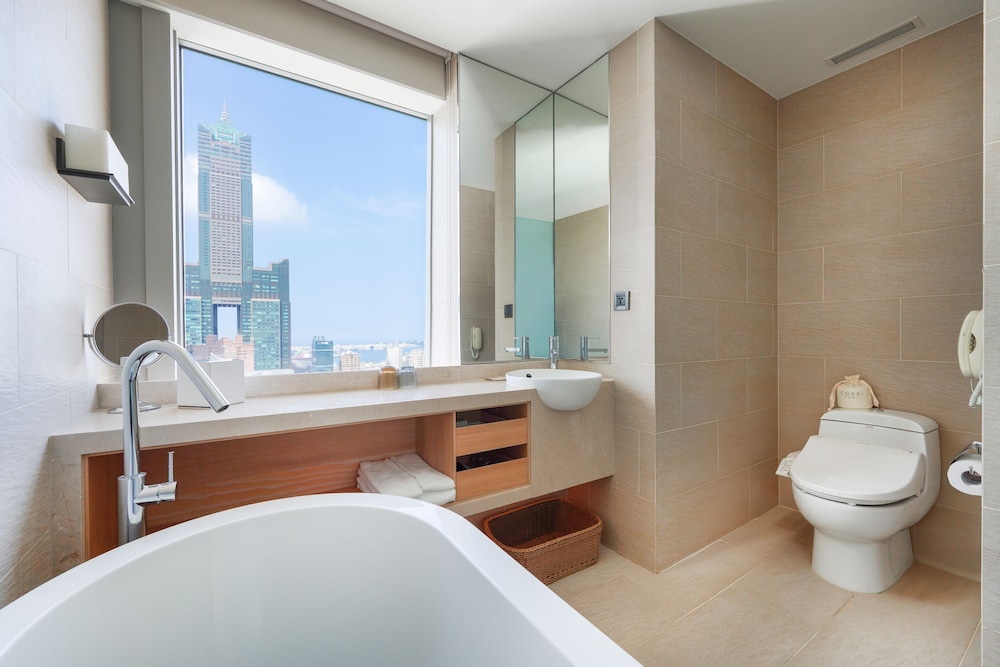 Hotel Cozzi Zhongshan Kaohsiung 54/56