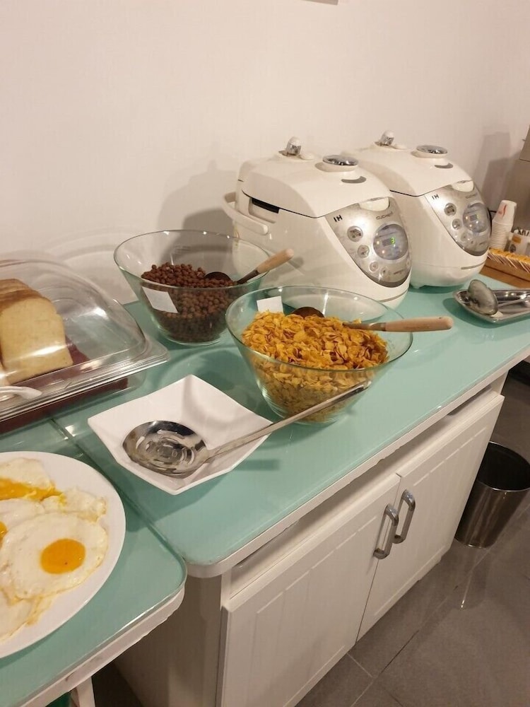 Apple Tree Hotel Pohang 28/47