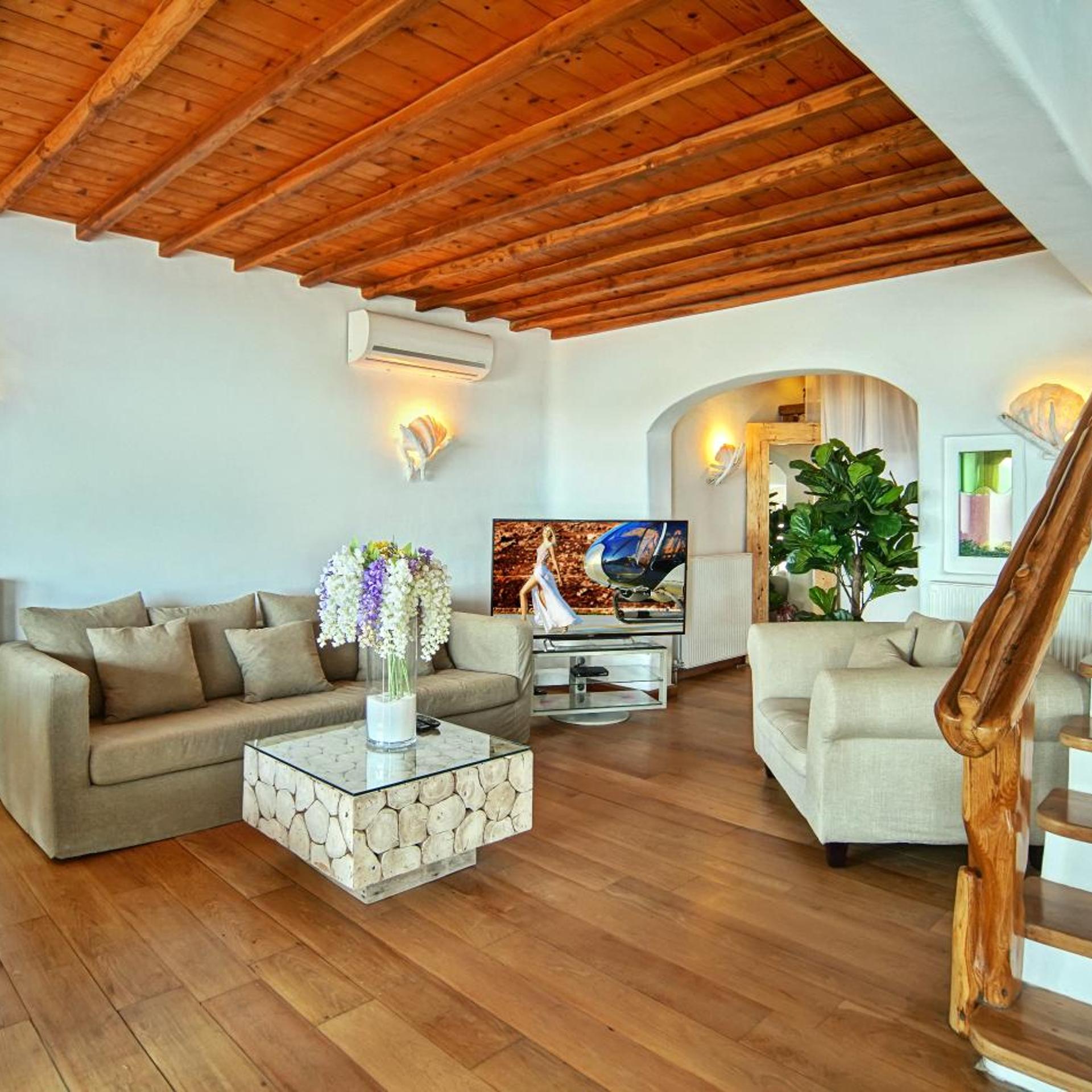 Zinas Villas 34/51