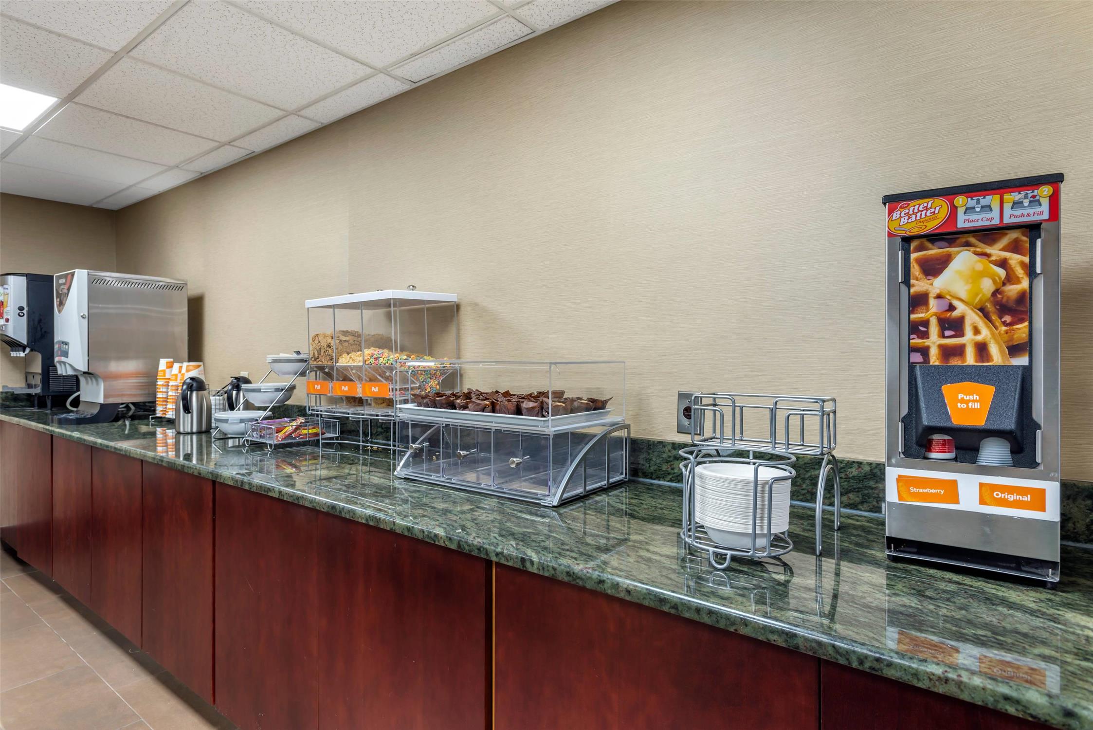 Comfort Inn & Suites Glen Mills - West Chester 25/25
