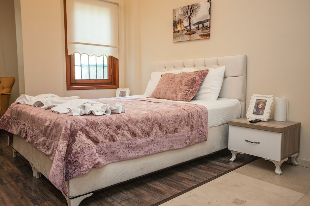 Taksim Ruby Suites 40/50