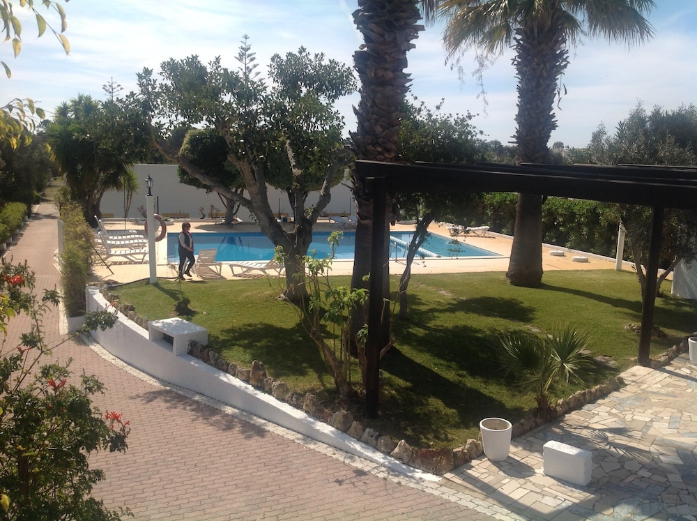 MONTE DOS AVOS VILLAGE 47/59