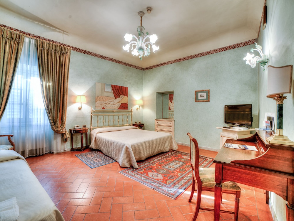 Fantastic Garden Hotel 9/50