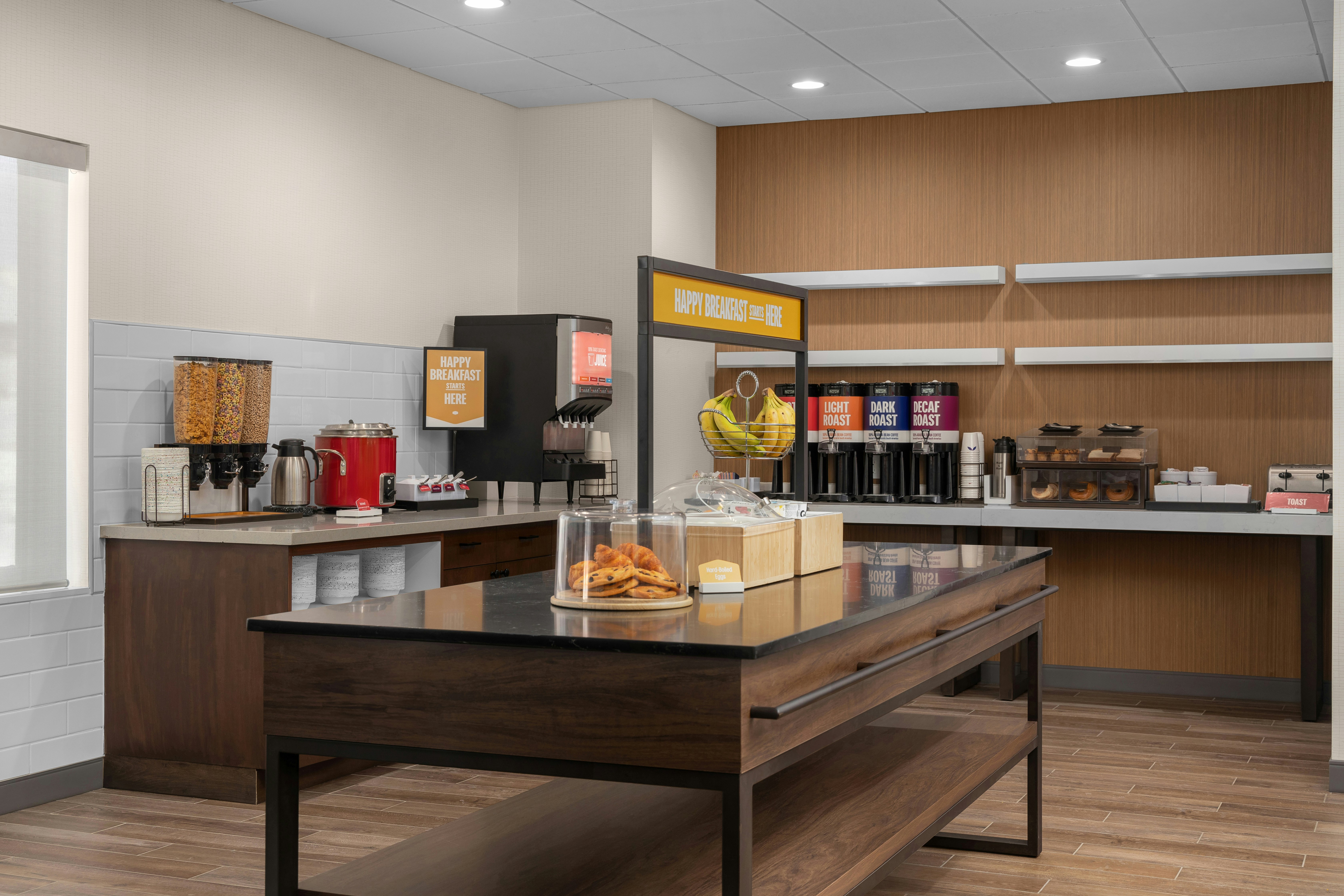 Hampton Inn & Suites by Hilton Orangeville, ON 22/28