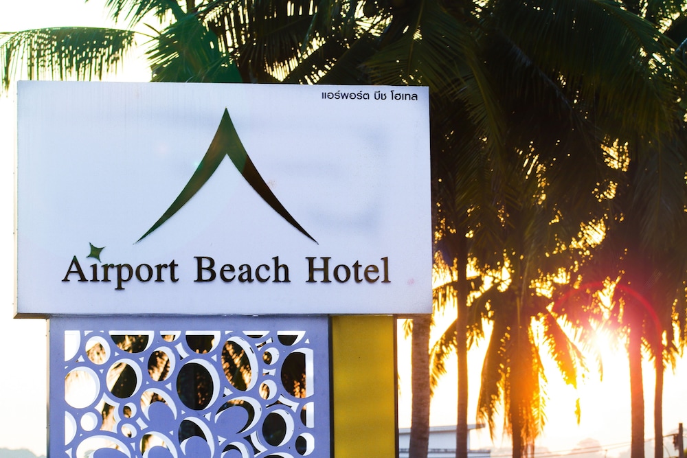 Airport Beach Hotel Phuket 4/41