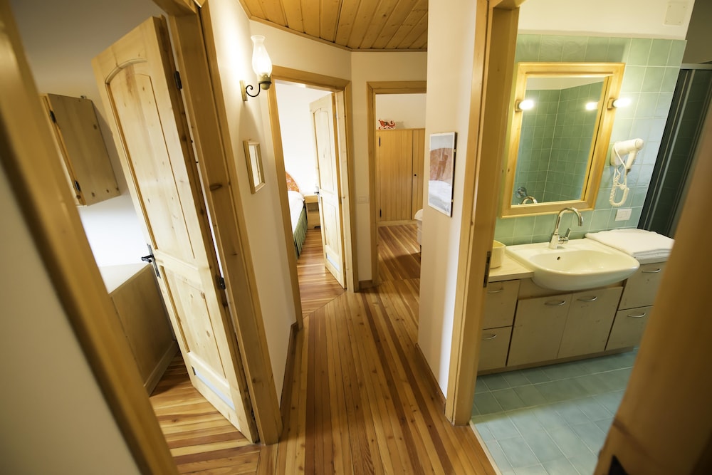 Chalet Elena 40/44
