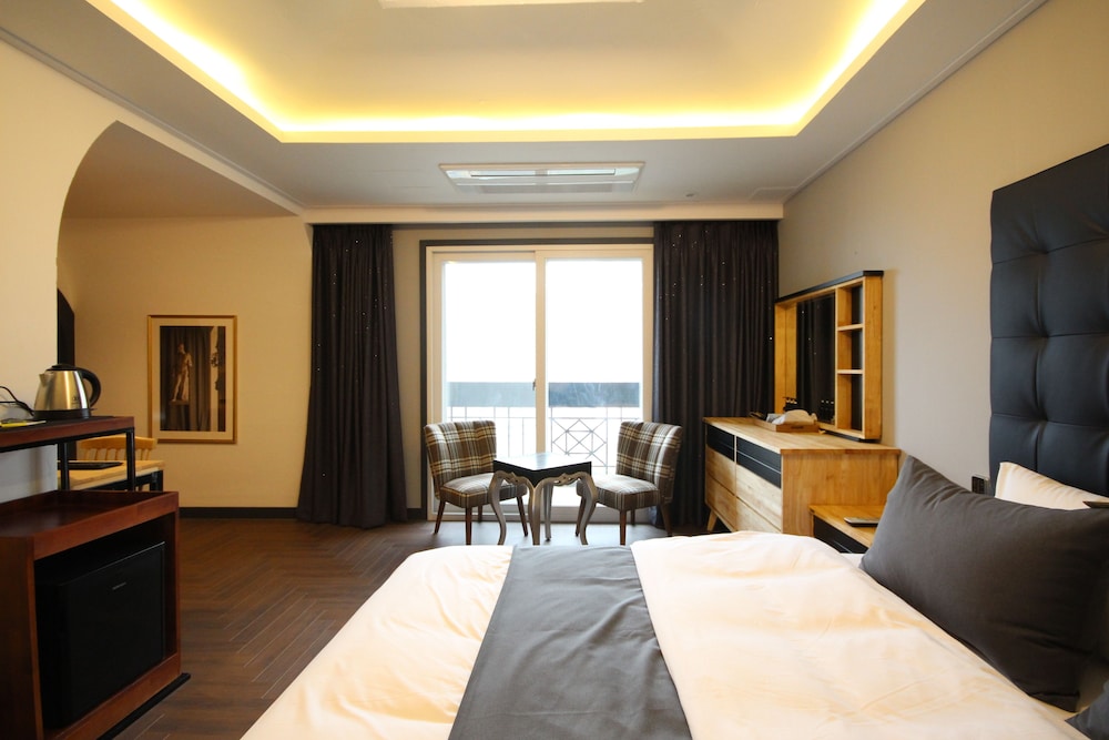 Brown Dot Hotel Jinhae 22/50