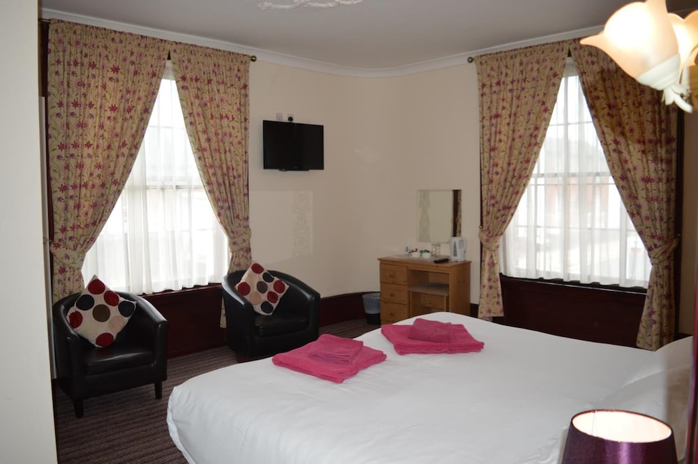 The Globe Hotel 17/37