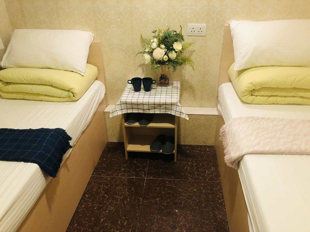 Timehouse (Hong Kong Hostel) 29/40