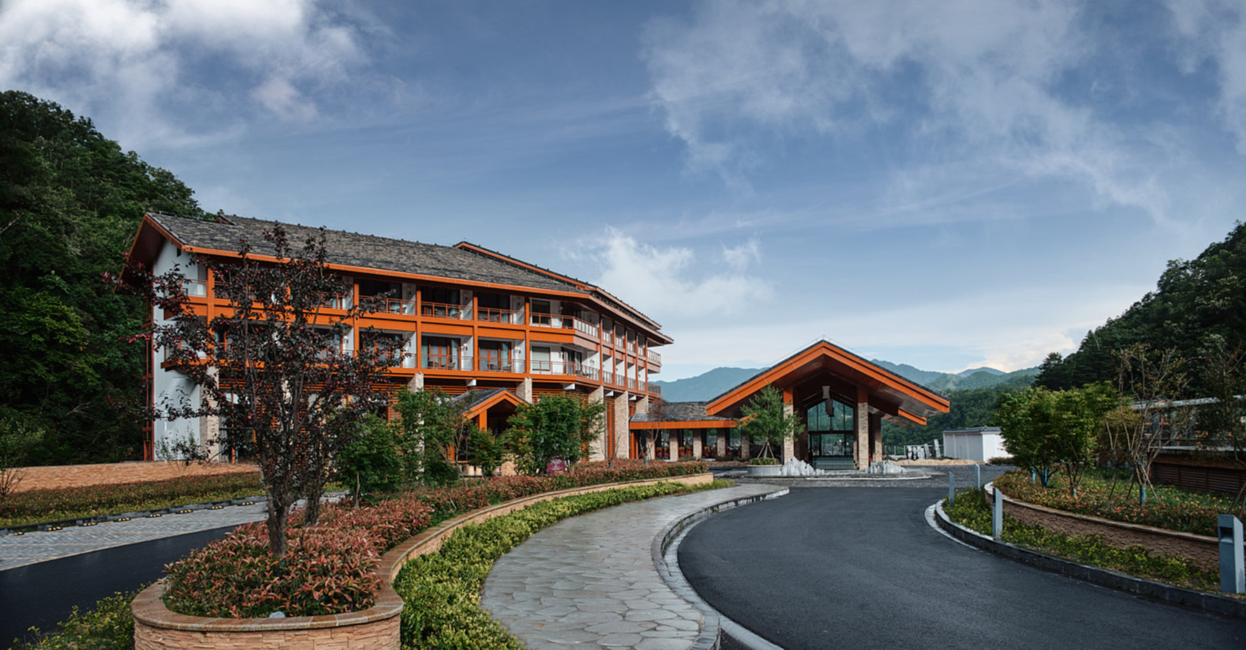 Crowne Plaza Shennongjia 2/50