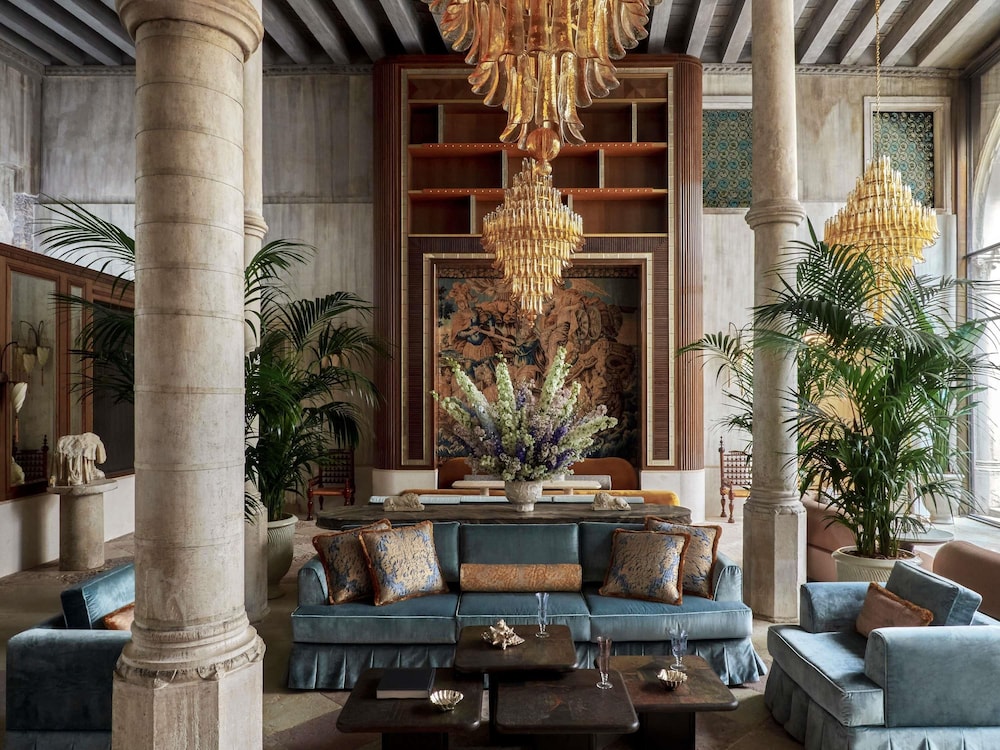 Orient Express Palazzo Dona Giovannelli 58/69