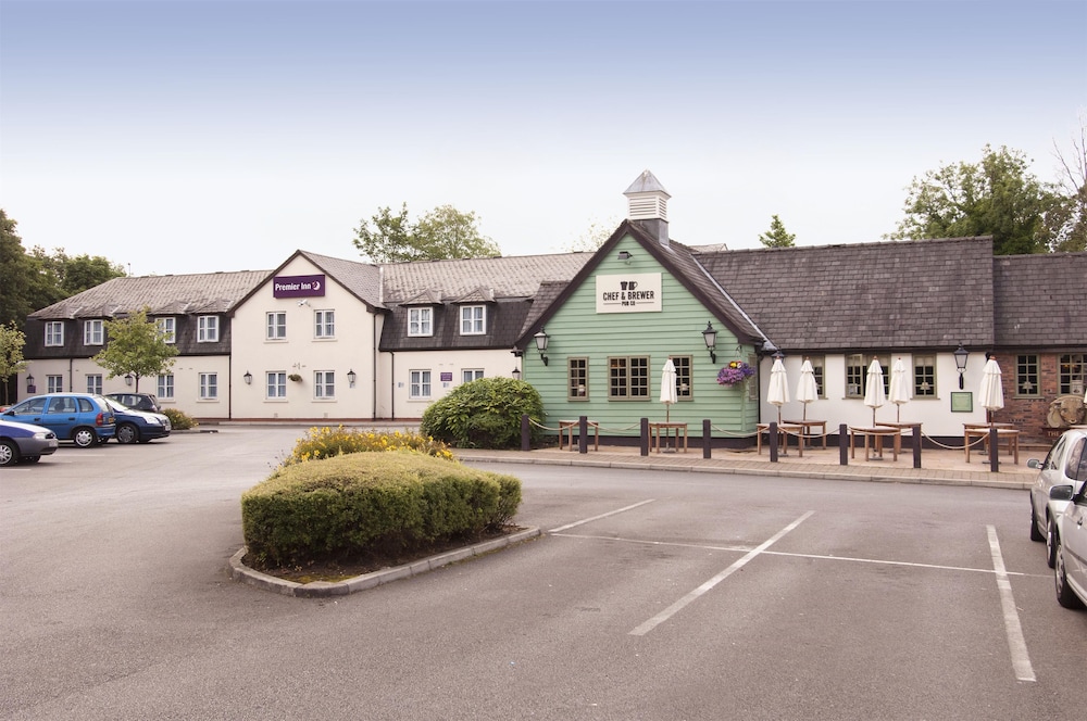 Premier Inn Manchester (Handforth) 37/41