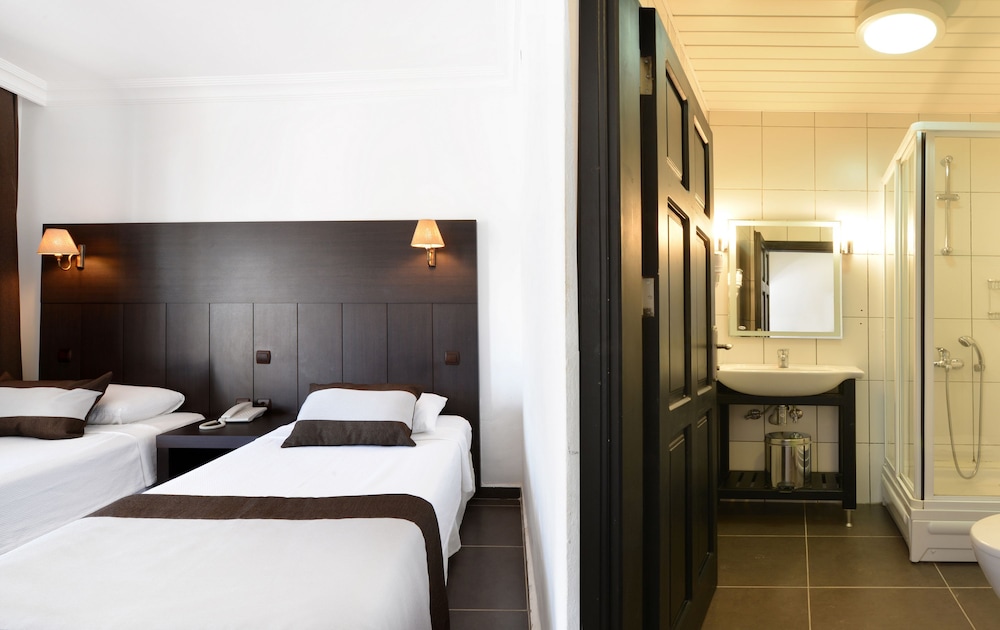 Kalamar Hotel 13/50