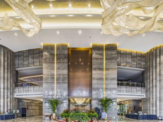 Xinhua Jian'guo Hotel 3/26