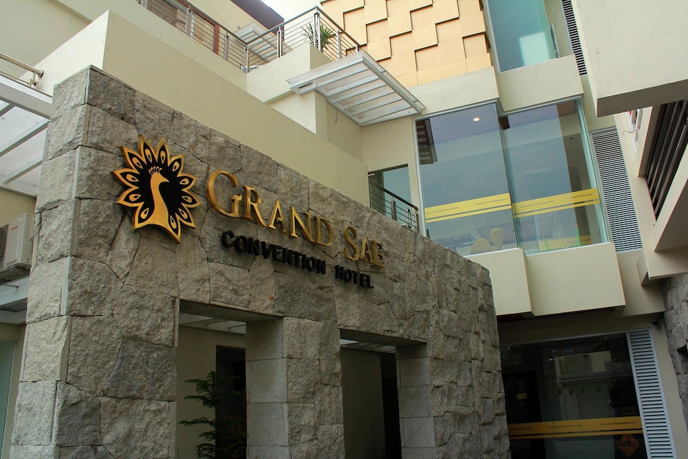 Palette Grand Sae Boutique Hotel in SURAKARTA
