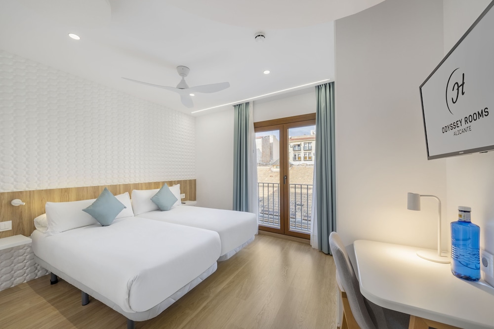 Odyssey Rooms Alicante 17/50