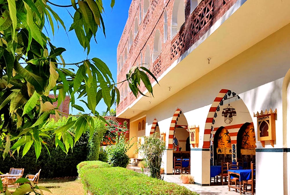 Hotel Sheherazade 37/47