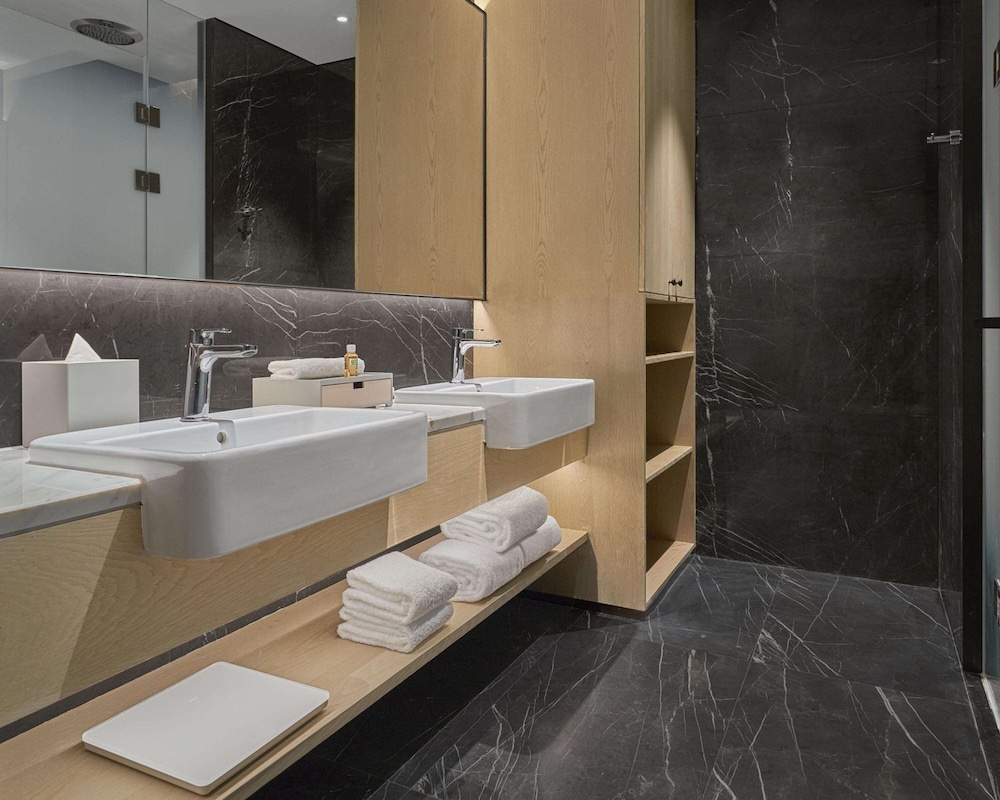 Hyatt Place Yantai Development Zone 33/37