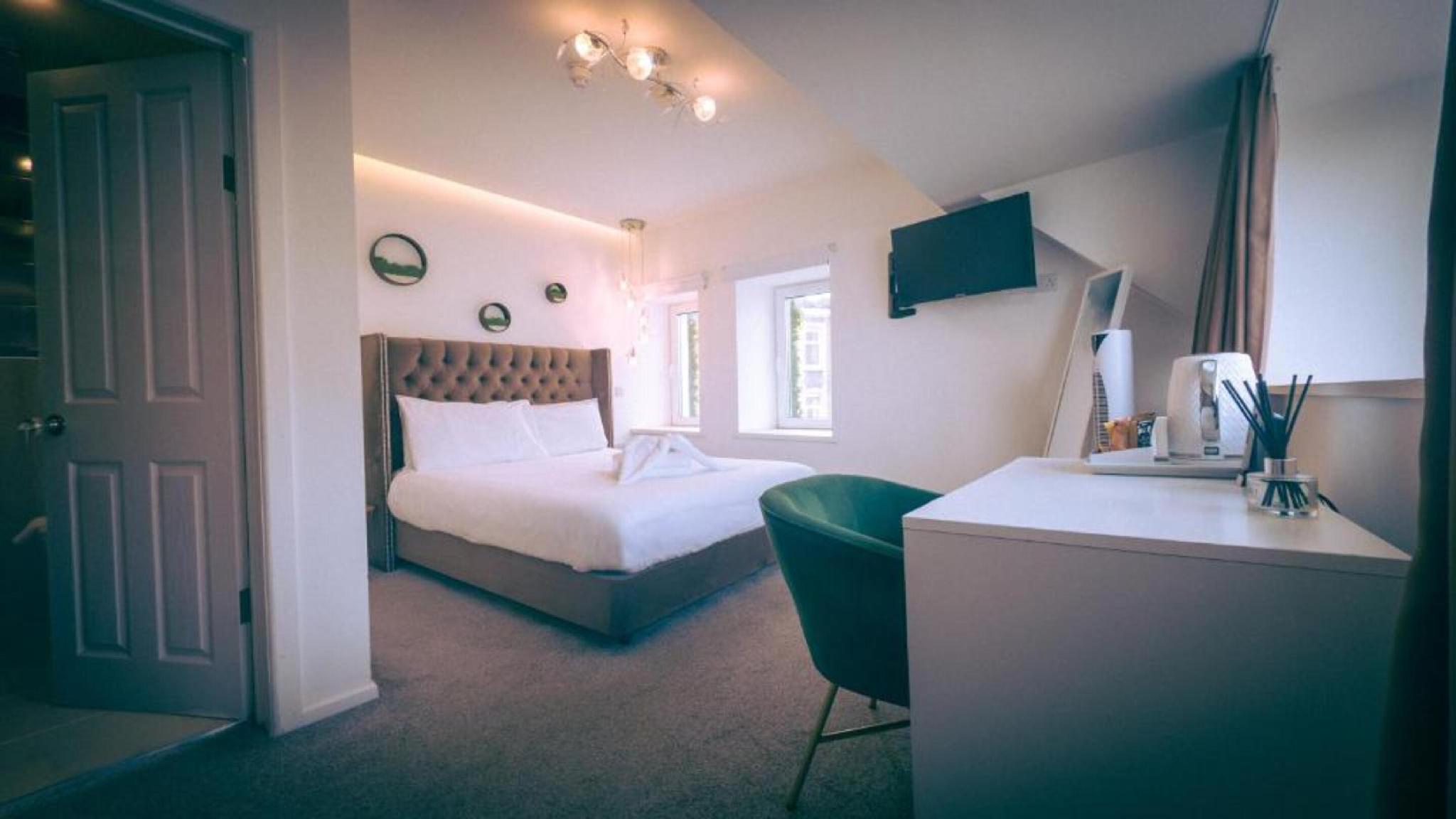 Deluxe Double Room with View