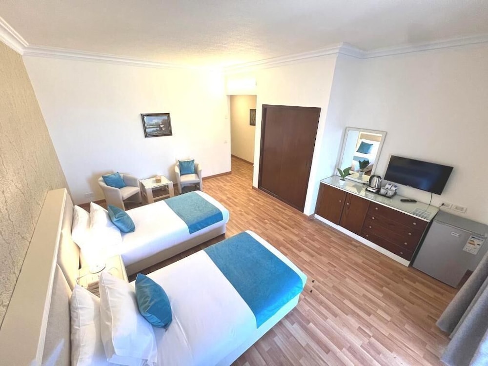 Hotel Mediterranee Beyrouth 32/80