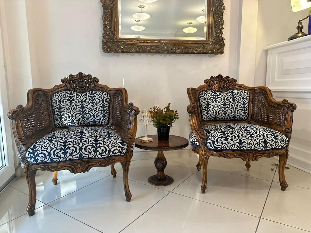 White Palace Otel 38/50