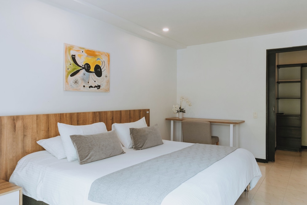 1 BEDROOM, APARTMENT, BALCONY
