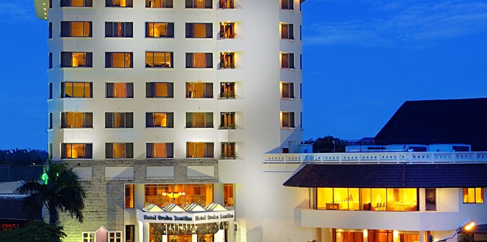Hotel Santika Premiere Semarang 4/47