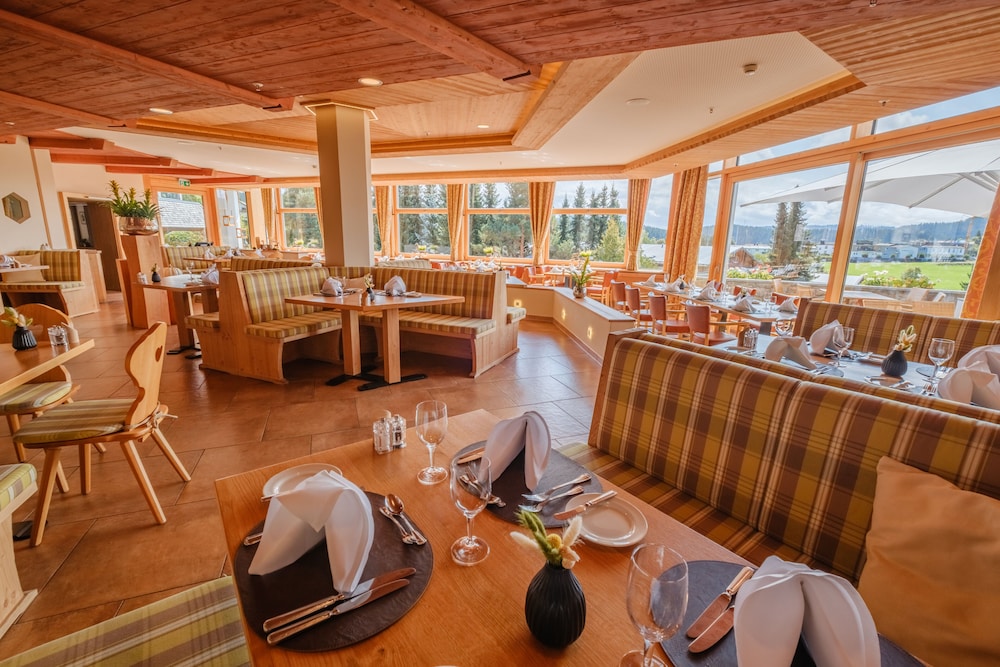 Hotel Vier Jahreszeiten am Schluchsee 40/55