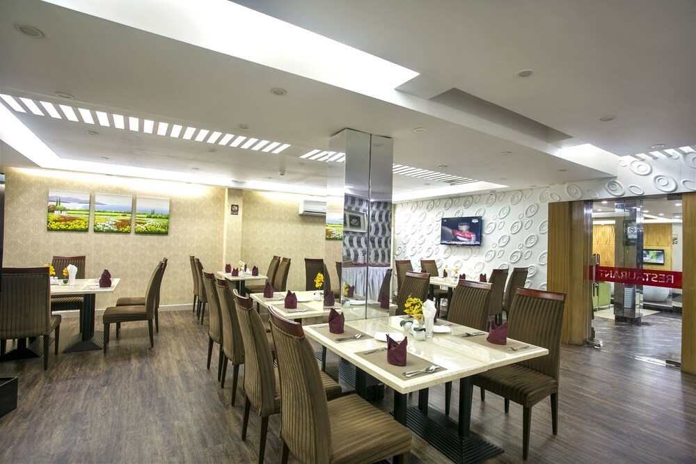 Hotel Highgarden 32/43