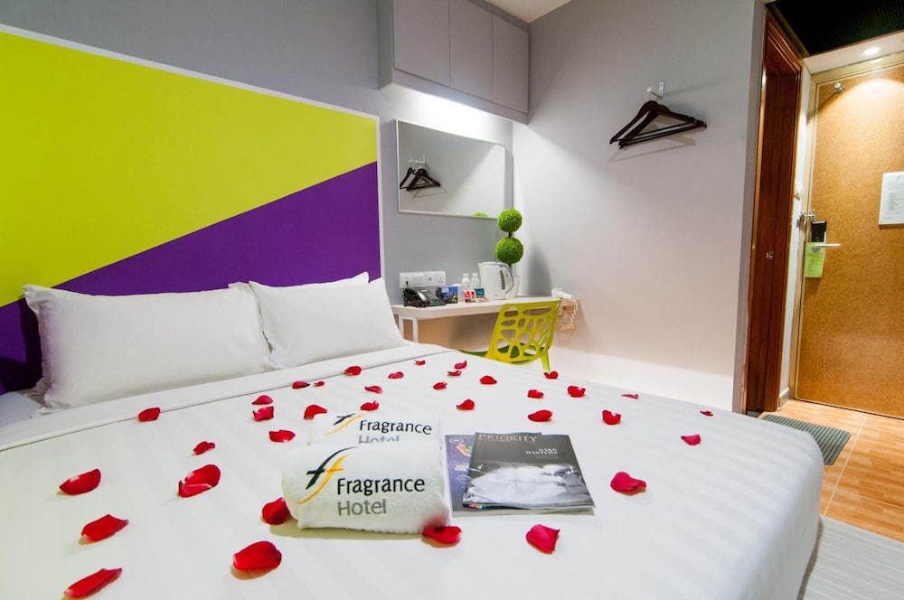 Fragrance Hotel - Rose 33/53