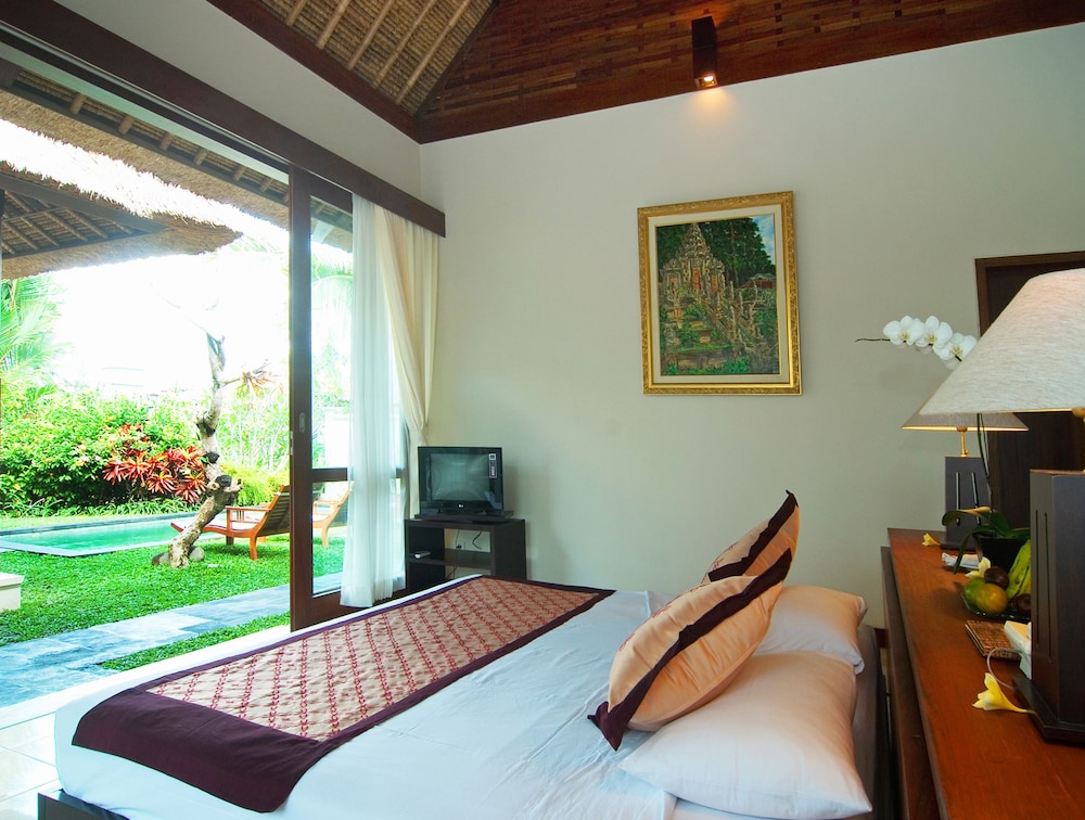 Pertiwi Resort Spa 37/87