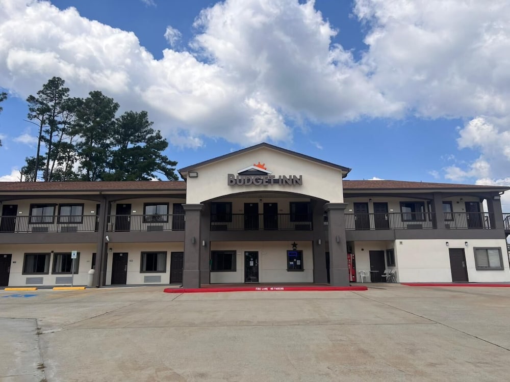 Budget inn by Oyo San Augustine 7/70