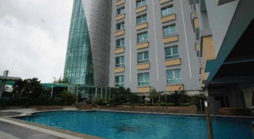 Kaya Hotel 9/51