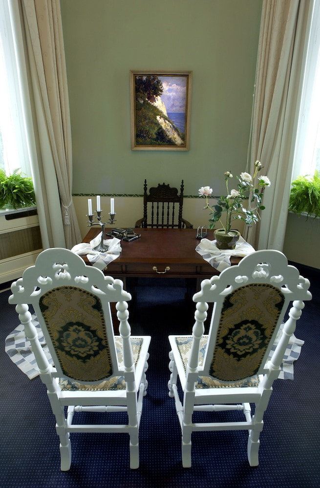 Schlosshotel Ralswiek 31/50