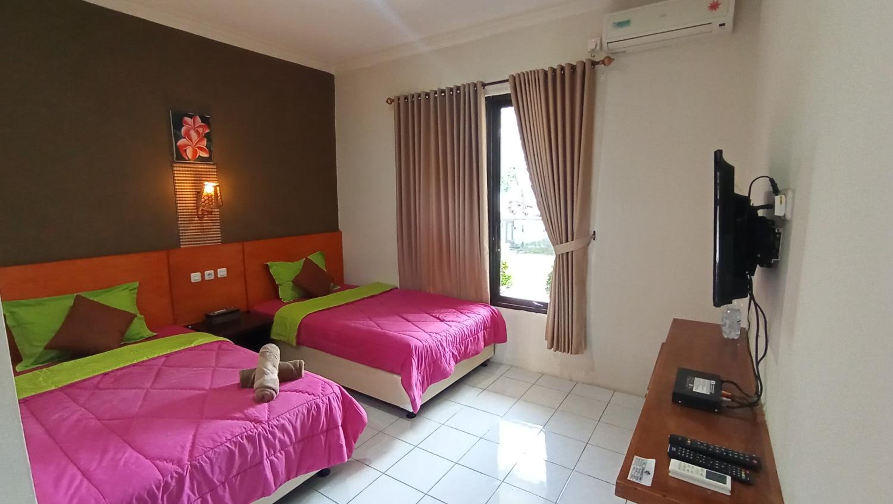 Yokima Beach Hotel 6/43