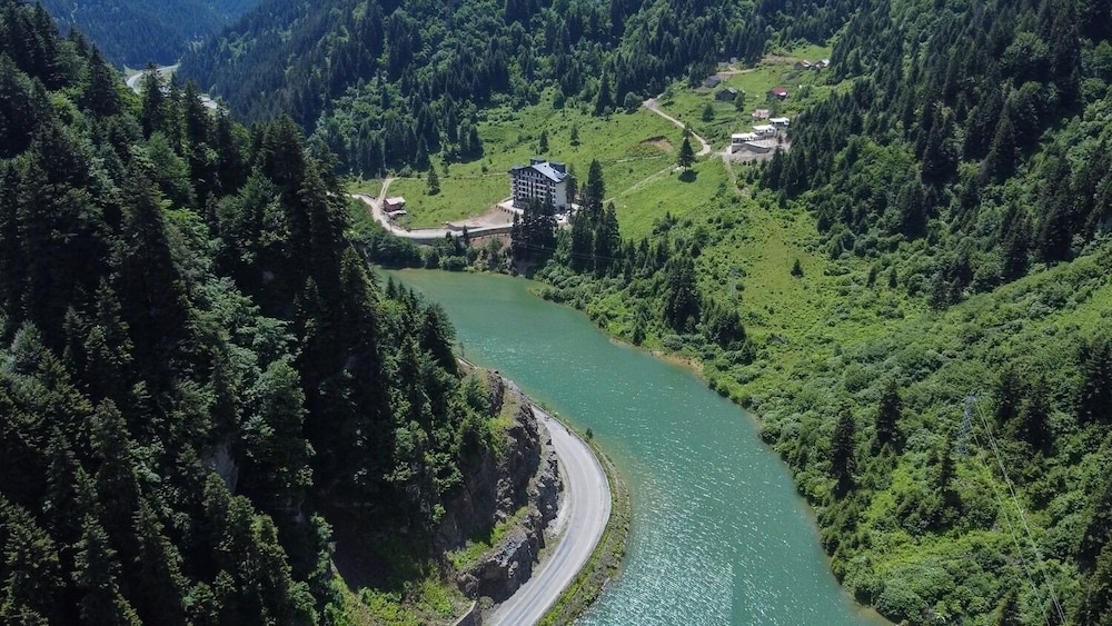 Pazarcik Mountain Hotel 41/50