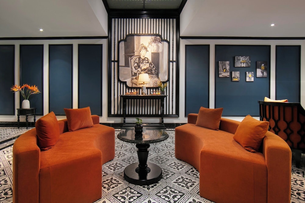 Hanoi Le Chateau Hotel & Spa 27/50
