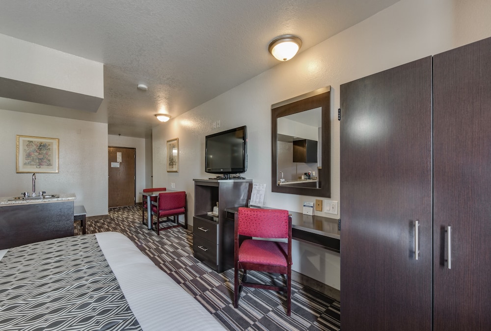 Oklahoma City Air Hotel 24/35