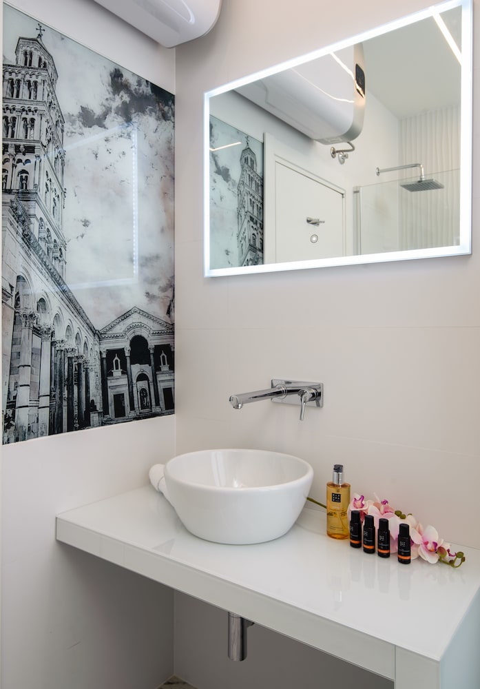 Dream Luxury Rooms 26/27