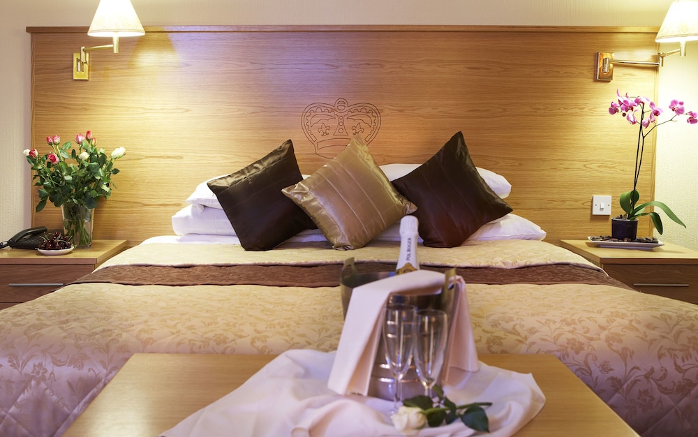 Crown Spa Hotel Scarborough 45/68