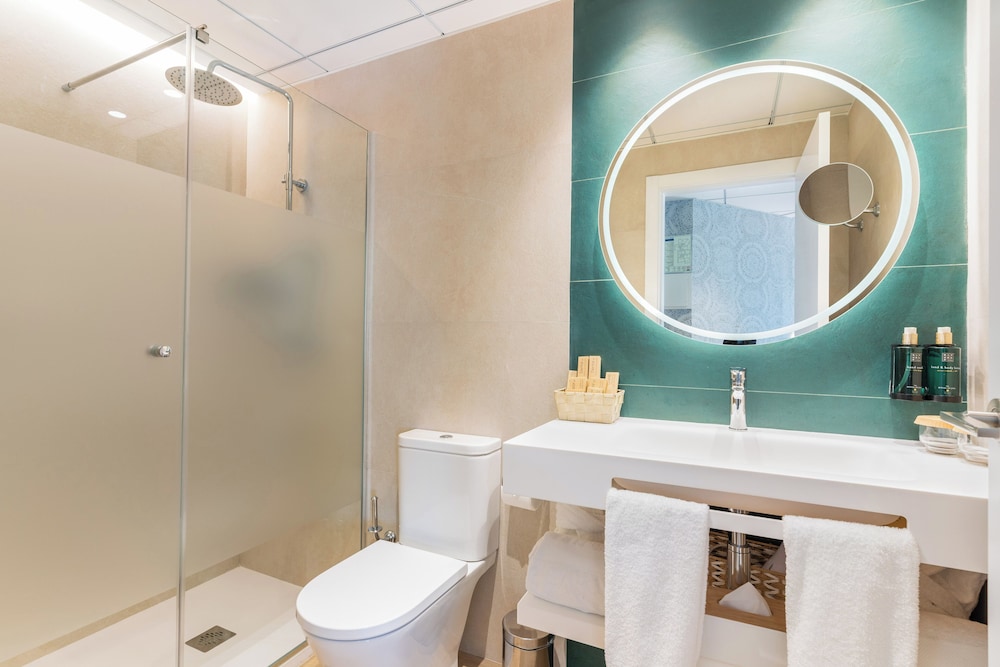Melia Plaza Valencia Hotel 50/50