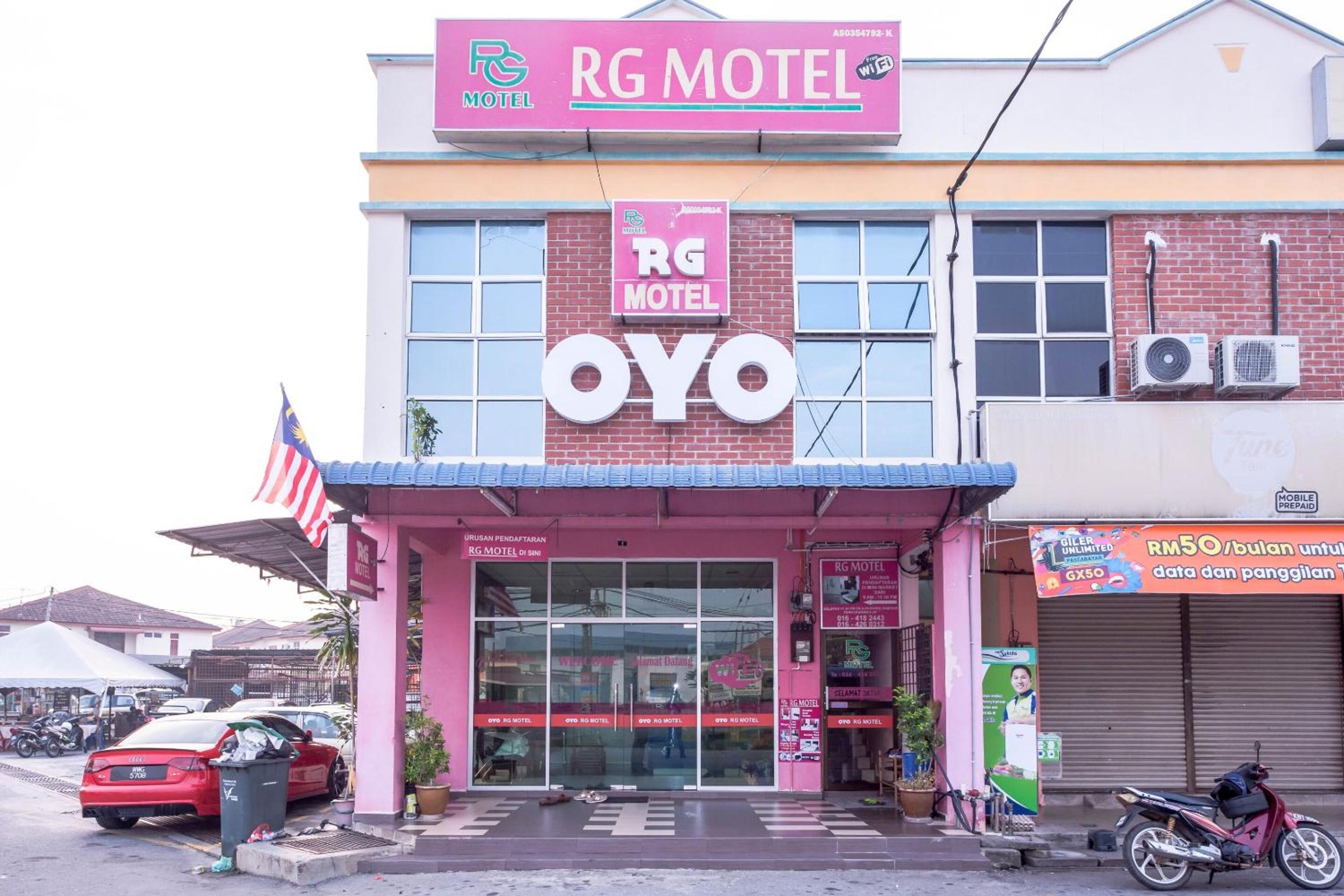 Hotel O Rg Motel 8/63
