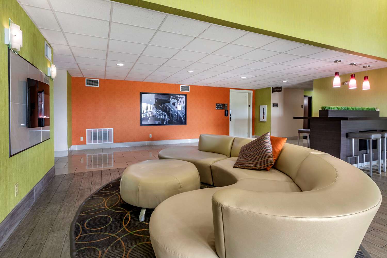 Comfort Inn Suites Mansfield 12/18
