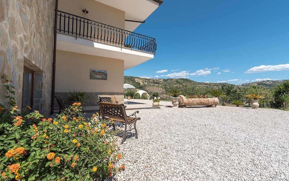 Villa Le Torrette 1/17