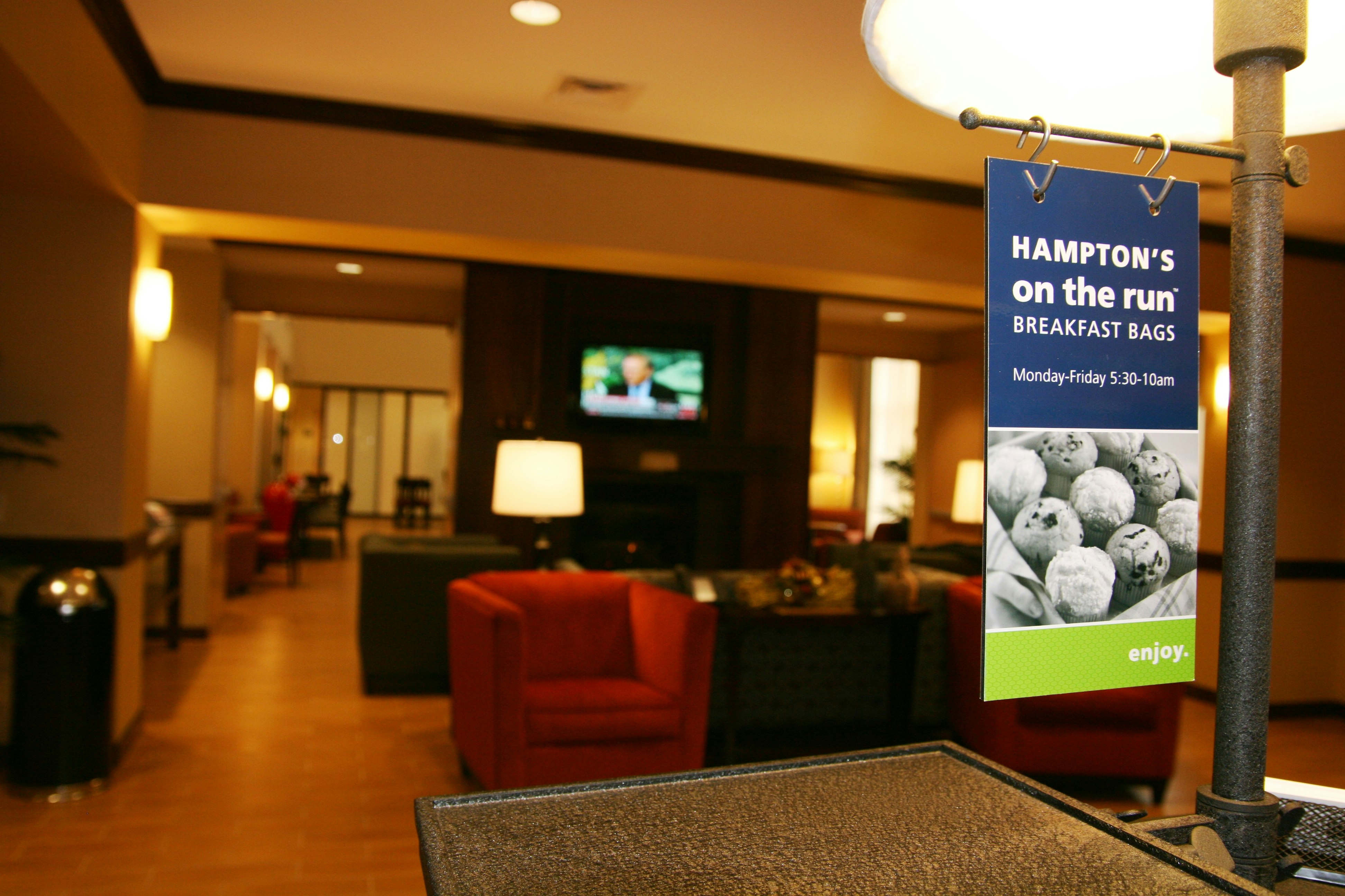 Hampton Inn And Suites Folsom 30/50